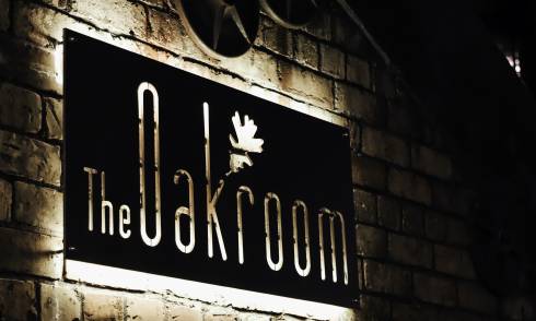 The-Oakroom-11