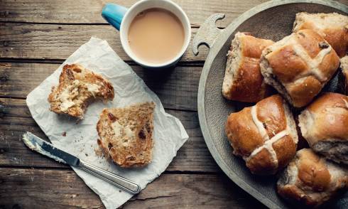 Hot cross buns