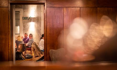 Hotel DeBrett