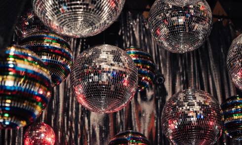 Disco-unsplash.jpg