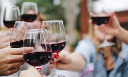 WIne-unsplash.jpg 