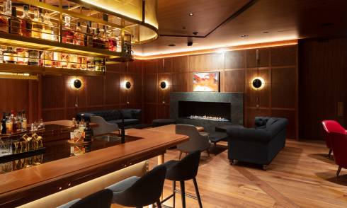Captain's bar