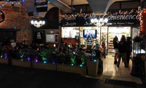Habibi Cafe