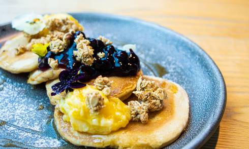Honey-roast-granola-the-lunchroom