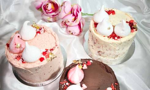 The Vanilla Pod Valentine's cakes 