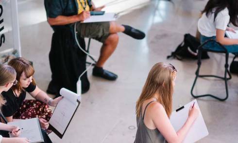 Lunchtime drop-in drawing at Auckland Art Gallery 