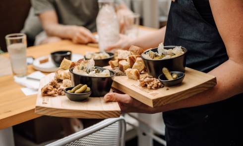 Whitestone Cheesebar 