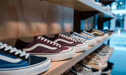 Vans main outlet store