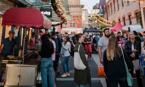 Easter Night Market 