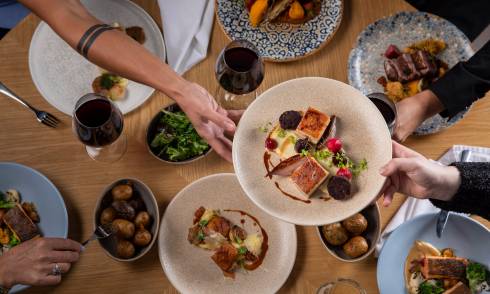 The-Cut-Restaurant-&-Bar-4.jpg