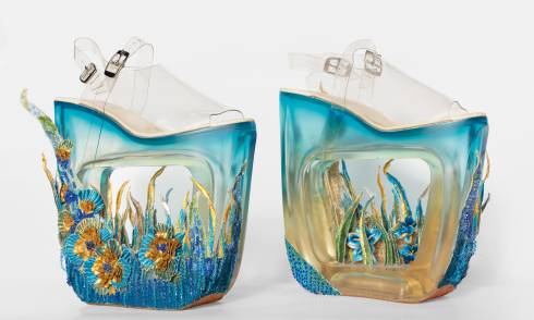 Guo Pei, Collection: Garden of the Soul, 2015, © Guo Pei. Photograph by LIAN Xu, courtesy of LIAN Xu. 