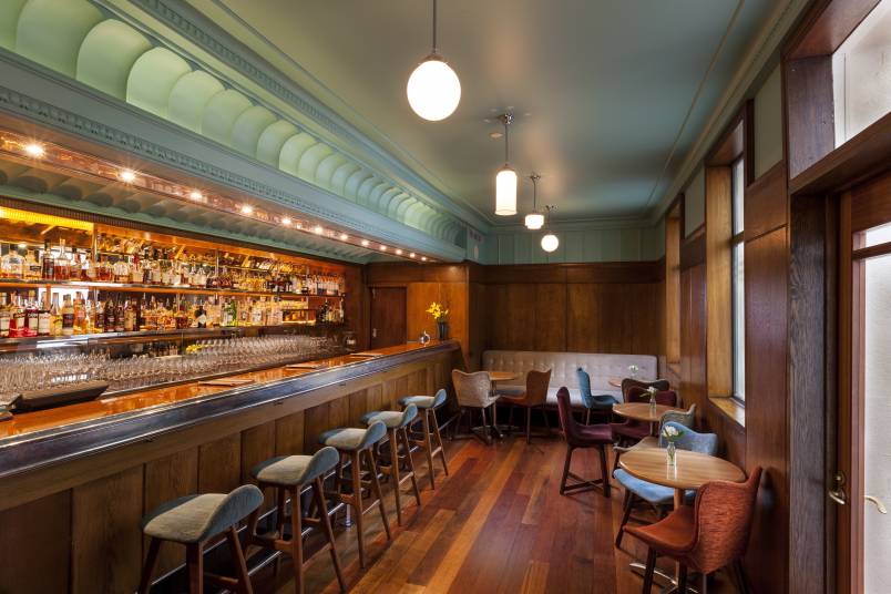 Media Name: Housebar-at-Hotel-DeBrett-1.jpg