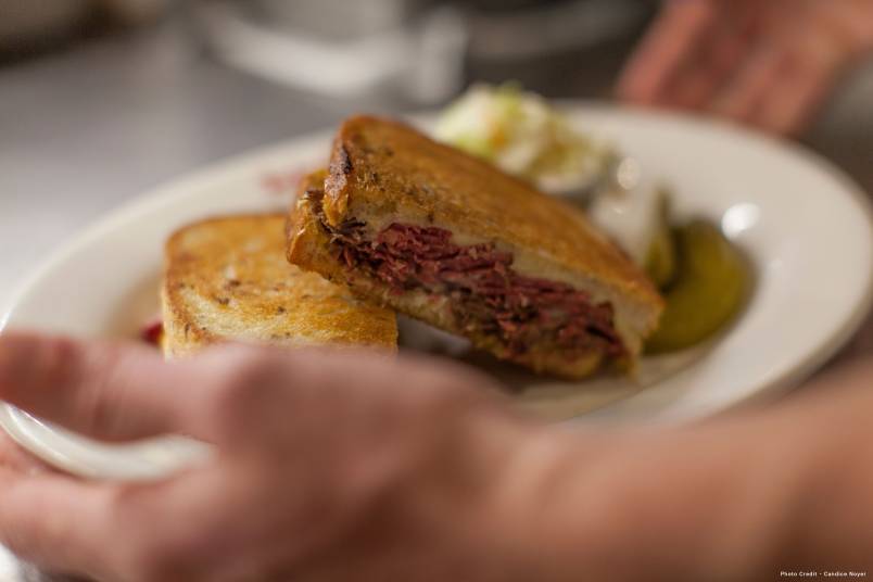 Federal Deli