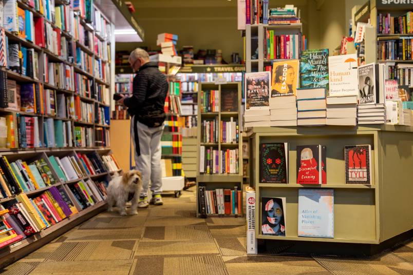 Unity Books 4.jpg 
