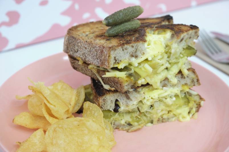 Pink-Neon-Sign-Toastie
