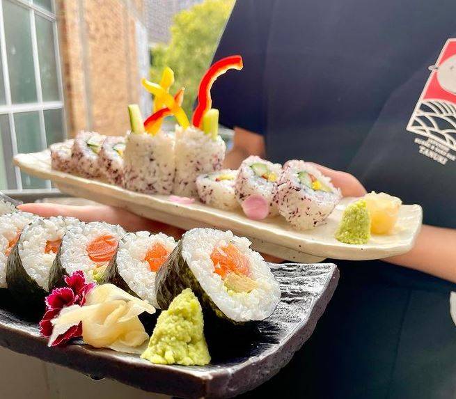 Tanuki-Sushi.JPG