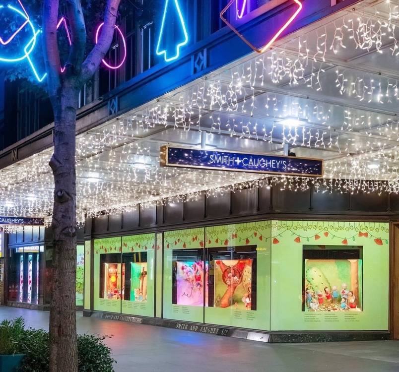 Smith & Caughey's Christmas windows 