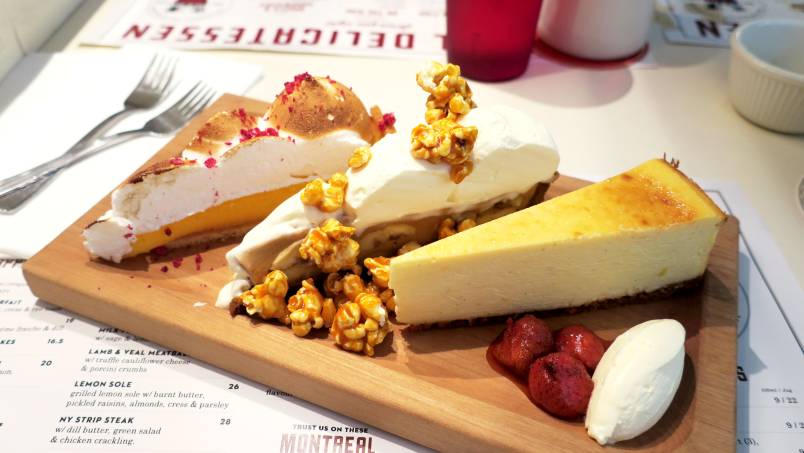 cheesecake slices 