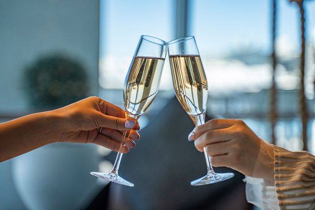 Champagne and Opera 