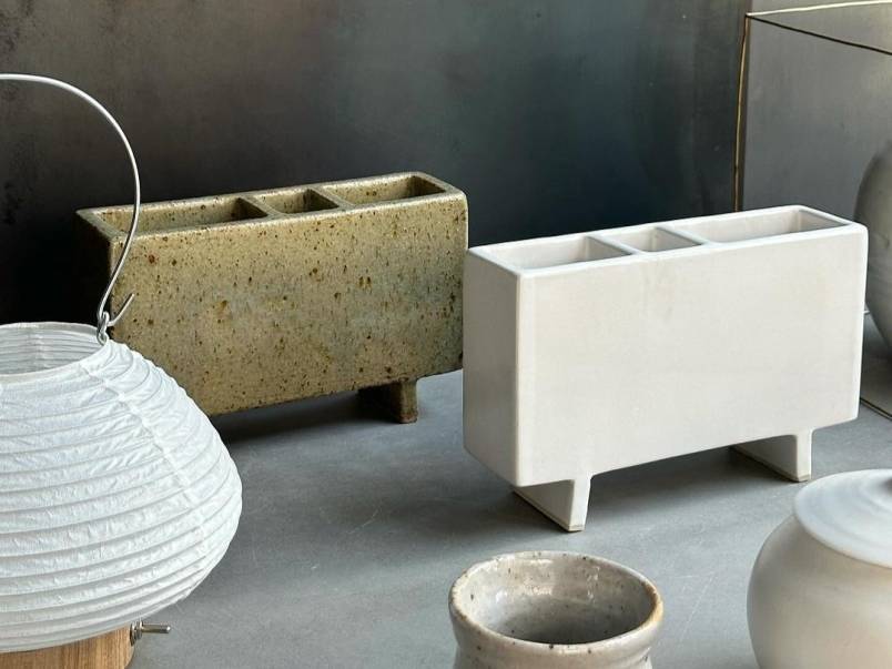 Ceramic organiser