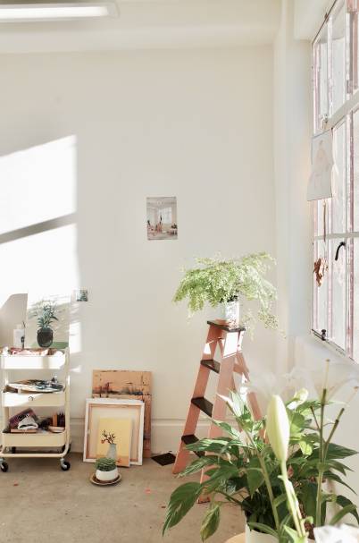 Girl Studio