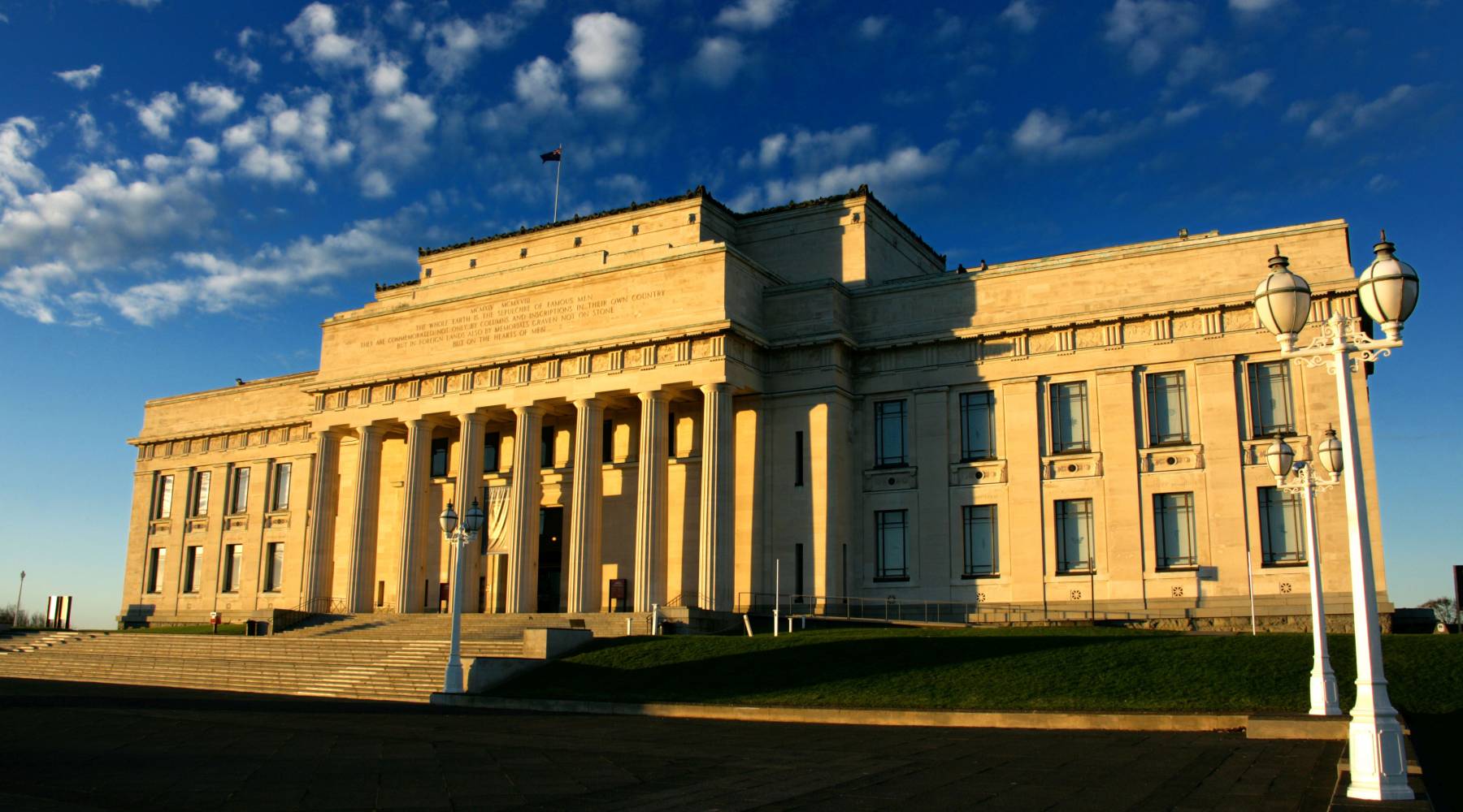  Auckland  Museum Auckland  Attractions Heart oft the City