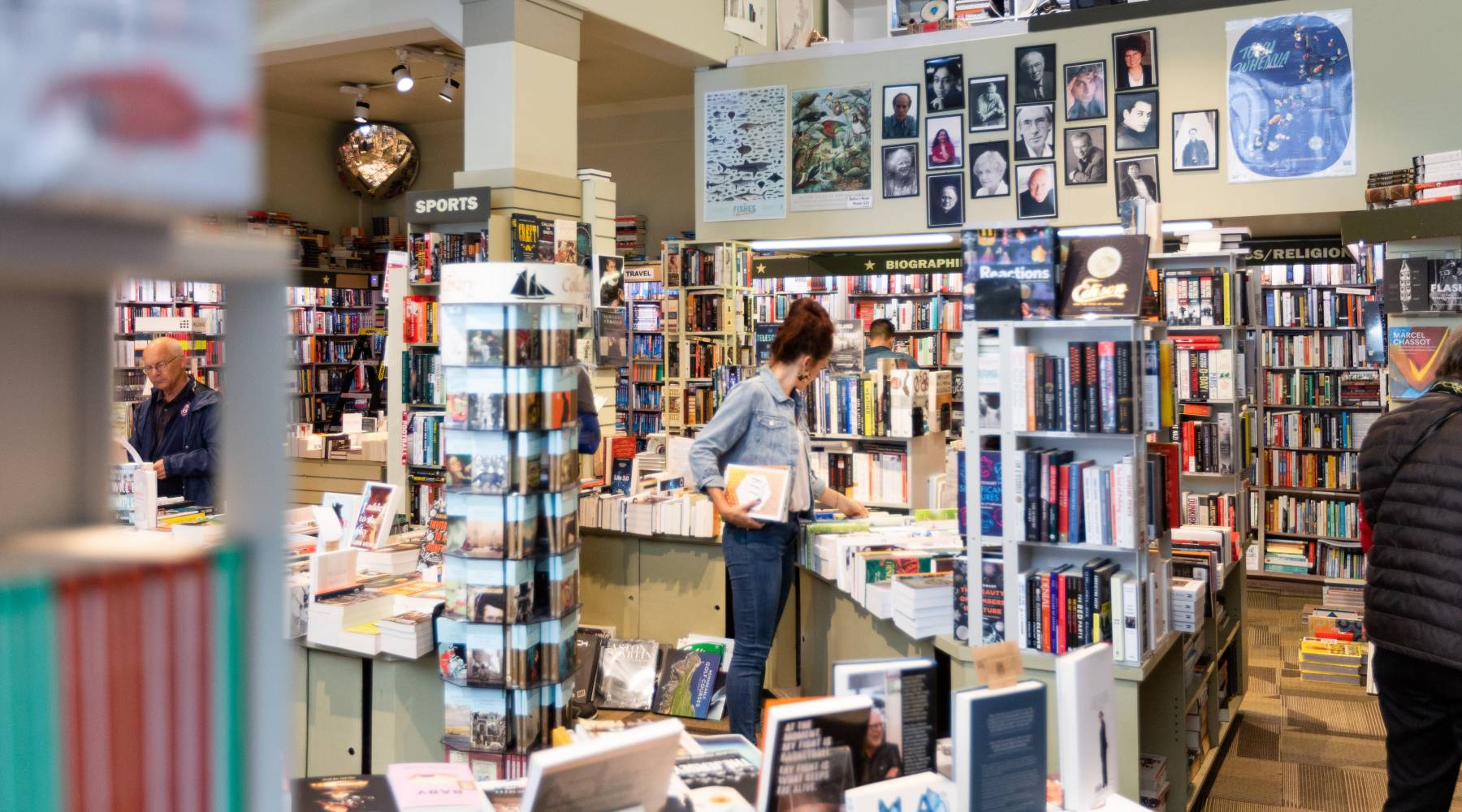 Unity Books | Auckland CBD Book Shop | HOTC