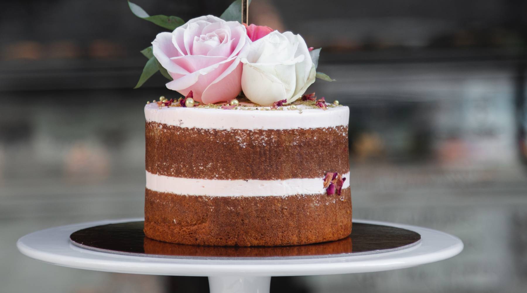 Macaron and Drip - Classic Cake - The Cake Eating Company NZ